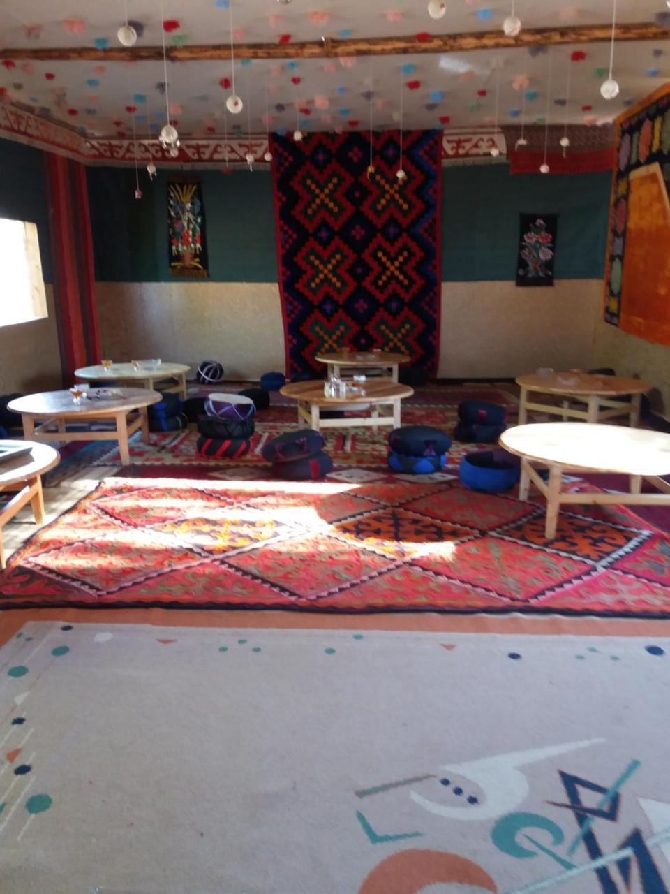 מלון Yurt Camp Tosor מראה חיצוני תמונה